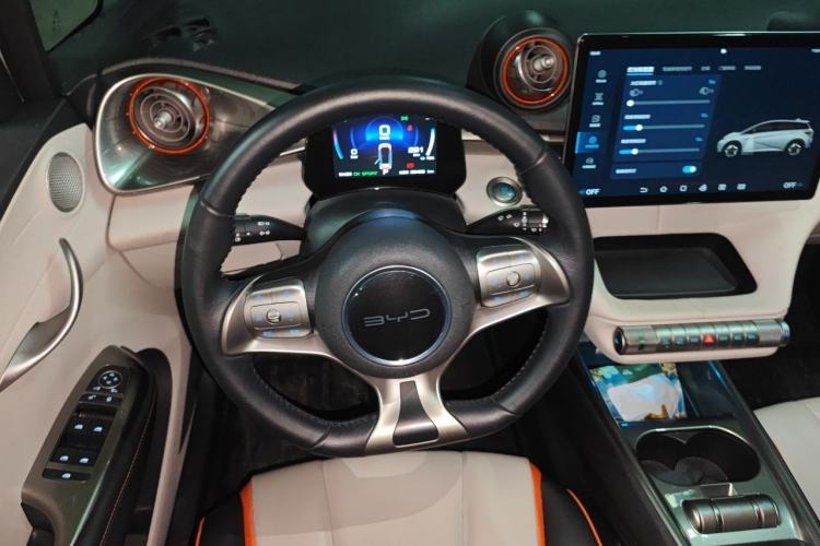 Used BYD Dolphin 2021 405 km Fashion Edition Steering Wheel