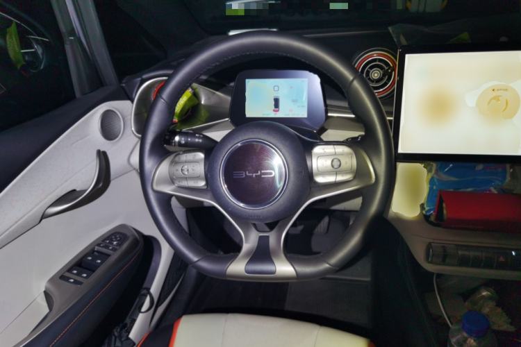 Used BYD Dolphin 2021 405 km Fashion Edition Steering Wheel