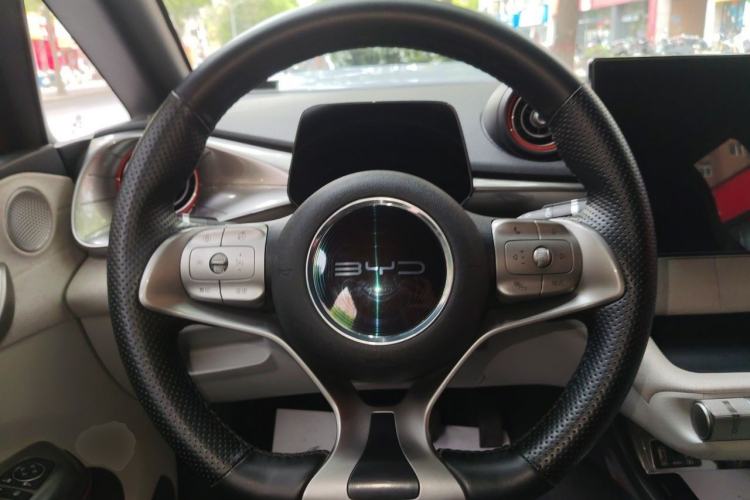 Used BYD Dolphin 2021 405 km Fashion Edition Steering Wheel