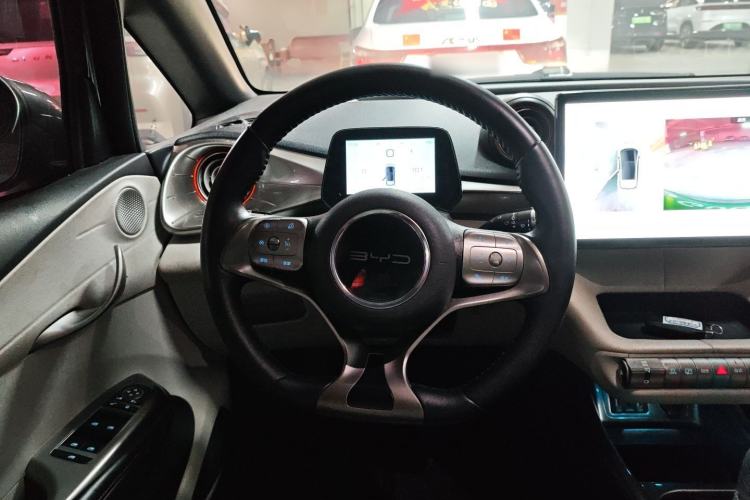 Used BYD Dolphin 2021 405 km Fashion Edition Steering Wheel