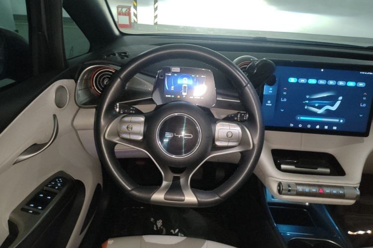 Used BYD Dolphin 2021 405 km Fashion Edition Steering Wheel