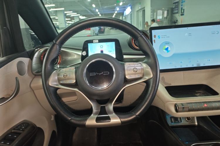 Used BYD Dolphin 2021 405 km Fashion Edition Steering Wheel