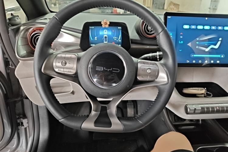 Used BYD Dolphin 2021 405 km Fashion Edition Steering Wheel