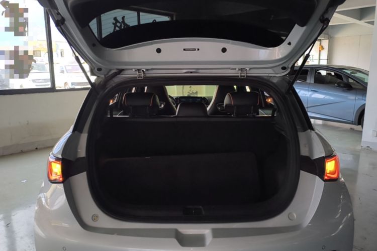 Used BYD Dolphin 2021 405 km Fashion Edition Trunk