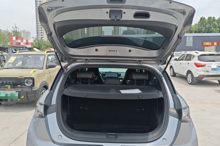 Used BYD Dolphin 2021 405 km Fashion Edition Trunk