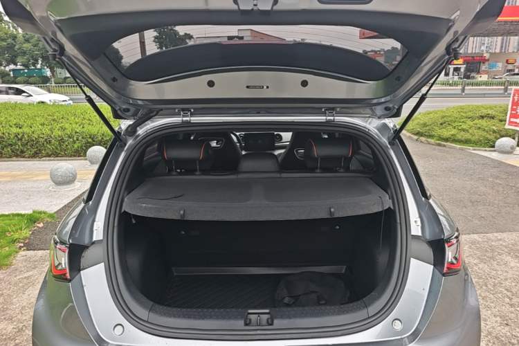 Used BYD Dolphin 2021 405 km Free Version Trunk