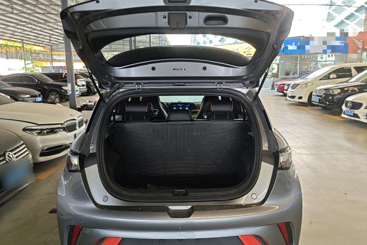 Used BYD Dolphin 2021 405 km Fashion Edition Trunk