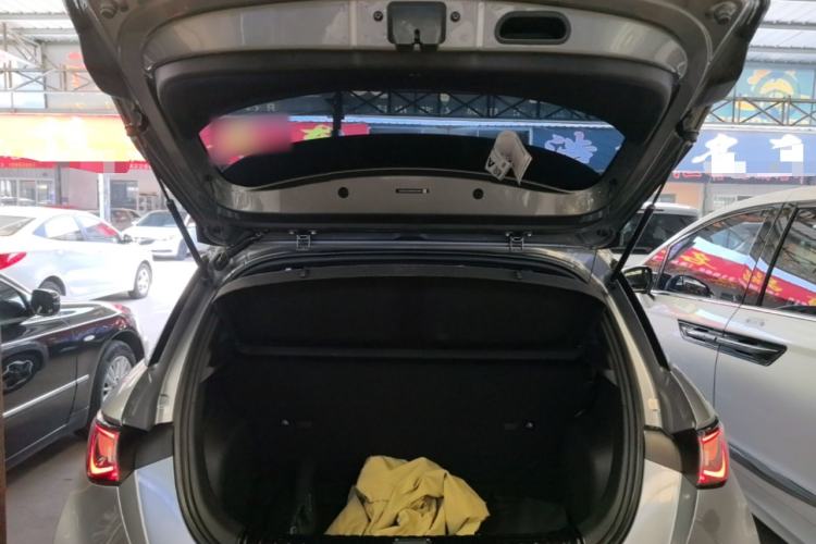 Used BYD Dolphin 2021 405 km Fashion Edition Trunk