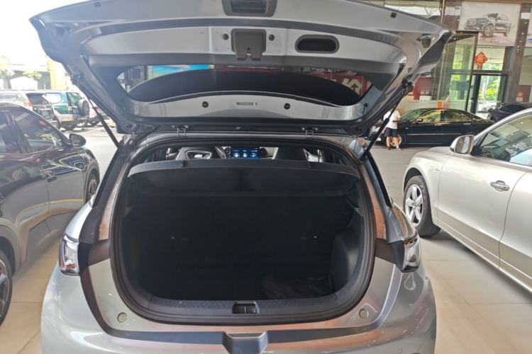 Used BYD Dolphin 2021 405 km Fashion Edition Trunk