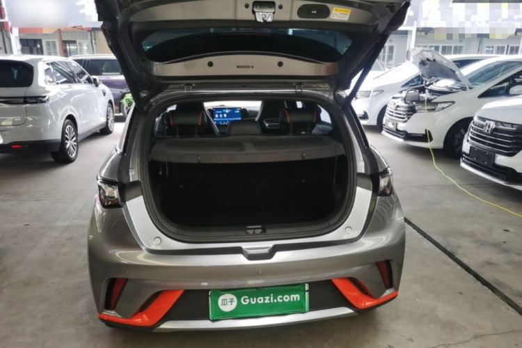 Used BYD Dolphin 2021 405 km Fashion Edition Trunk