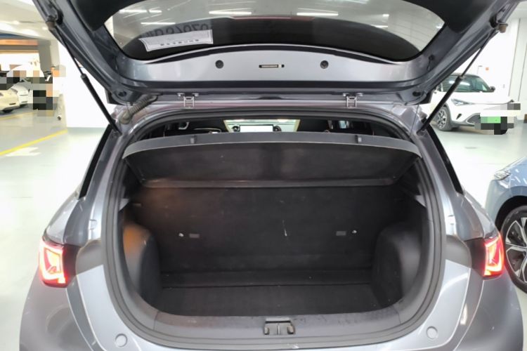 Used BYD Dolphin 2021 405 km Fashion Edition Trunk