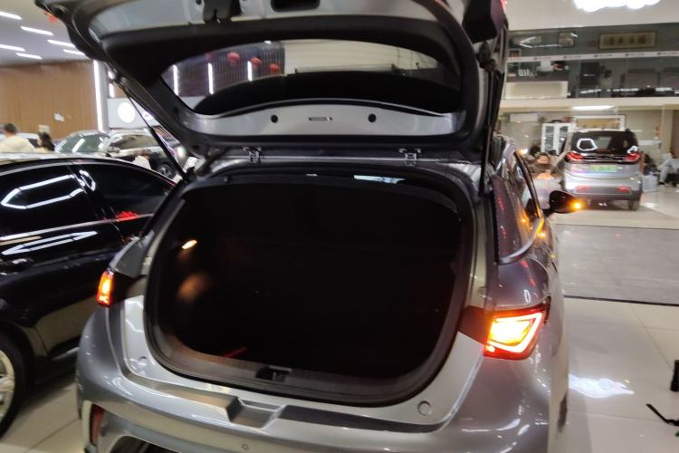 Used BYD Dolphin 2021 405 km Free Version Trunk