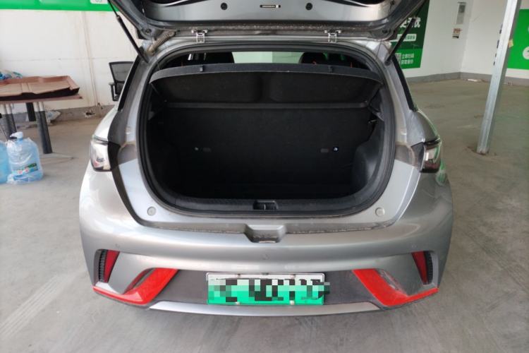Used BYD Dolphin 2021 405 km Free Version Trunk
