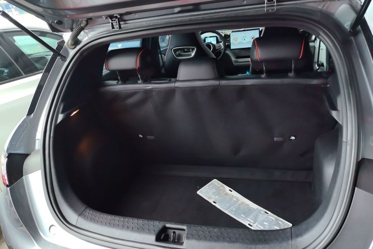 Used BYD Dolphin 2021 405 km Free Version Trunk