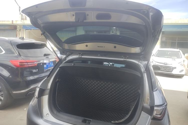 Used BYD Dolphin 2021 405 km Fashion Edition Trunk