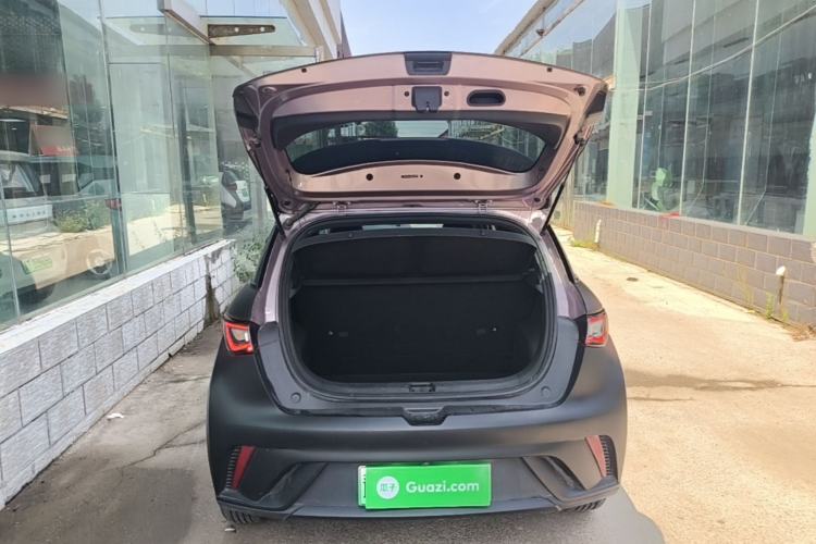 Used BYD Dolphin 2021 405 km Fashion Edition Trunk