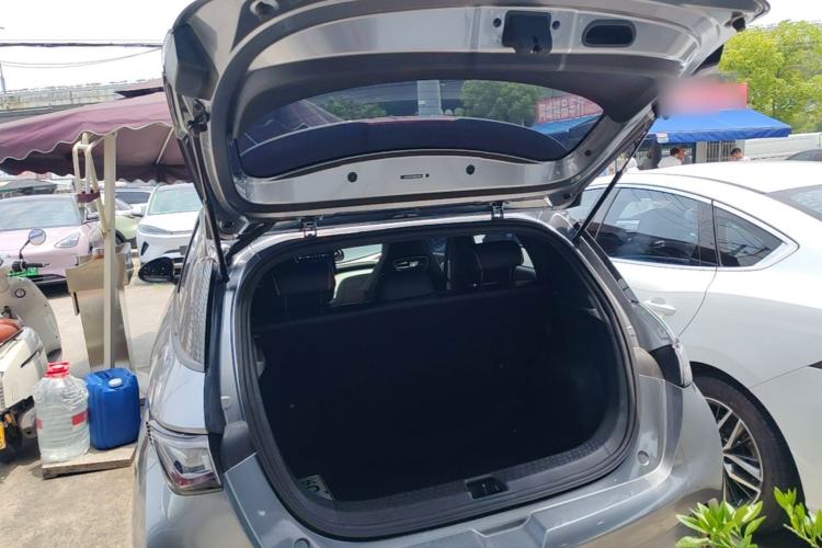 Used BYD Dolphin 2021 405 km Fashion Edition Trunk