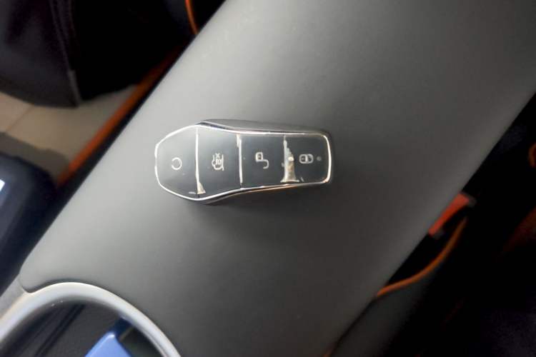 Used BYD Dolphin 2021 405 km Fashion Edition Vehicle Key