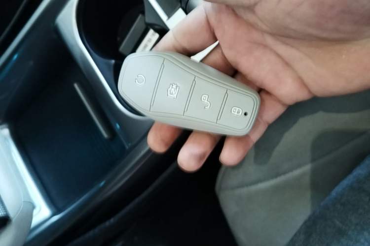 Used BYD Dolphin 2021 405 km Fashion Edition Vehicle Key