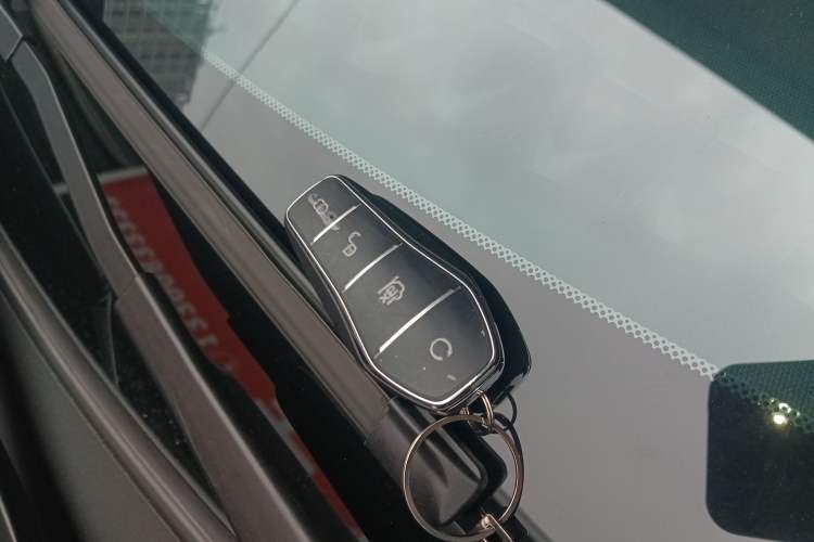 Used BYD Dolphin 2021 405 km Fashion Edition Vehicle Key