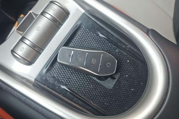 Used BYD Dolphin 2021 405 km Fashion Edition Vehicle Key