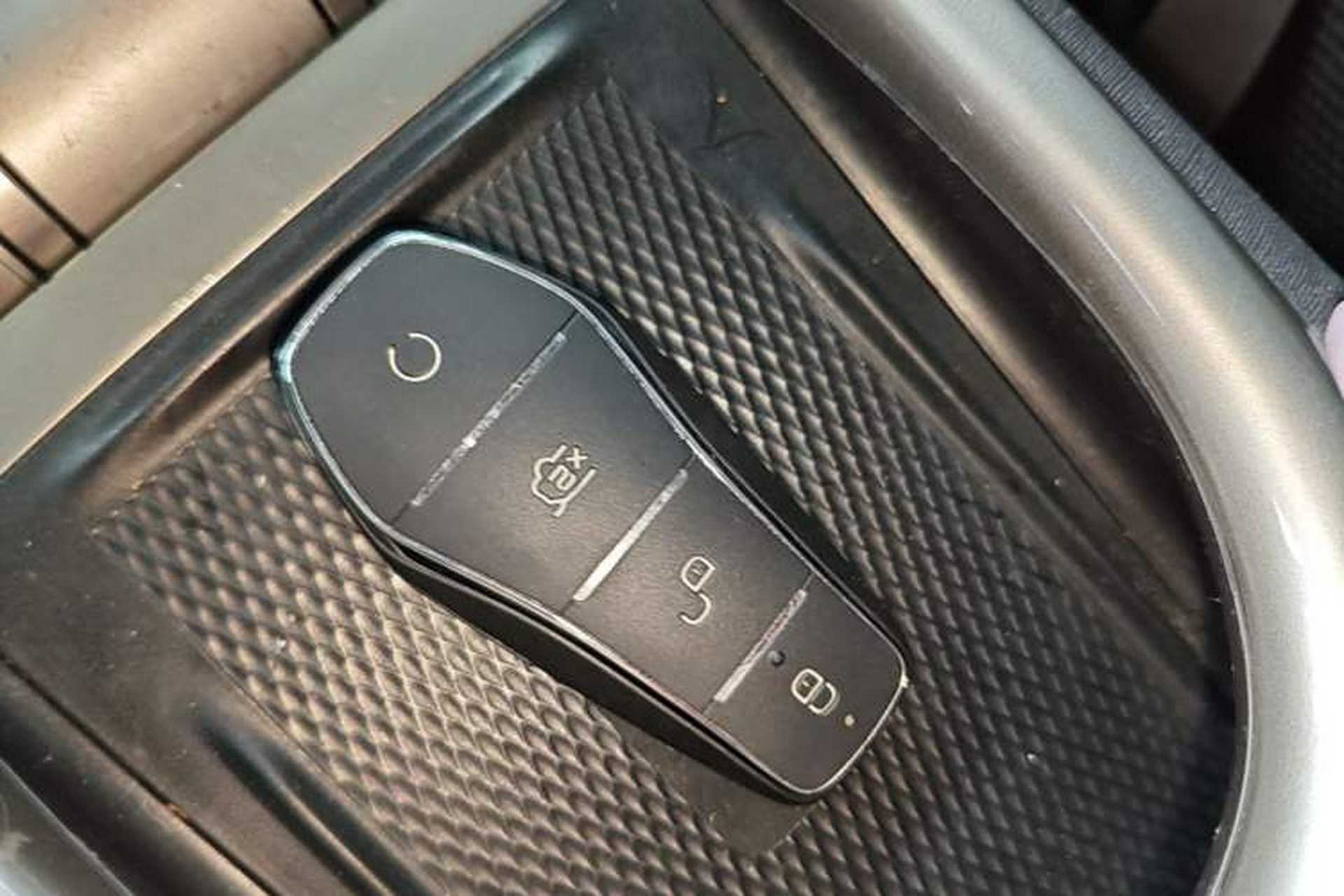 Used BYD Dolphin 2021 405 km Fashion Edition Vehicle Key