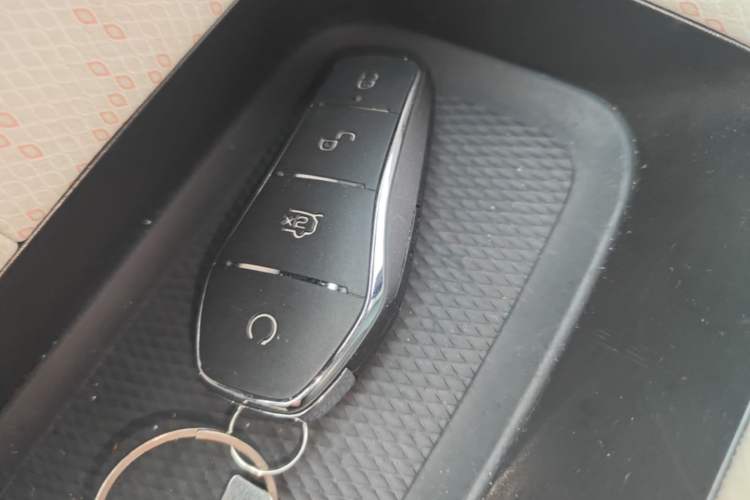 Used BYD Dolphin 2021 405 km Fashion Edition Vehicle Key