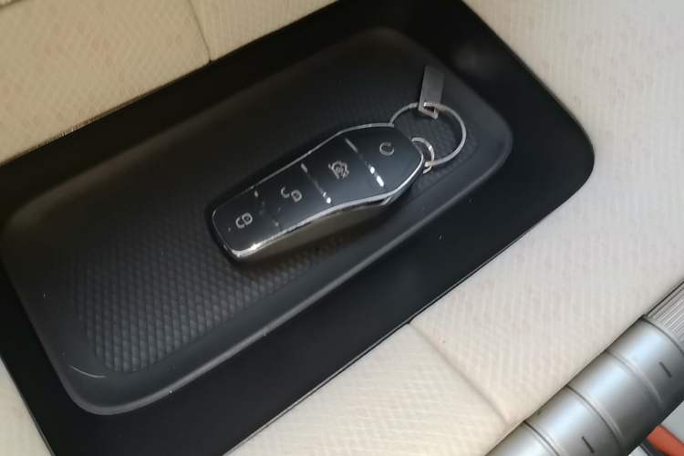 Used BYD Dolphin 2021 405 km Fashion Edition Vehicle Key