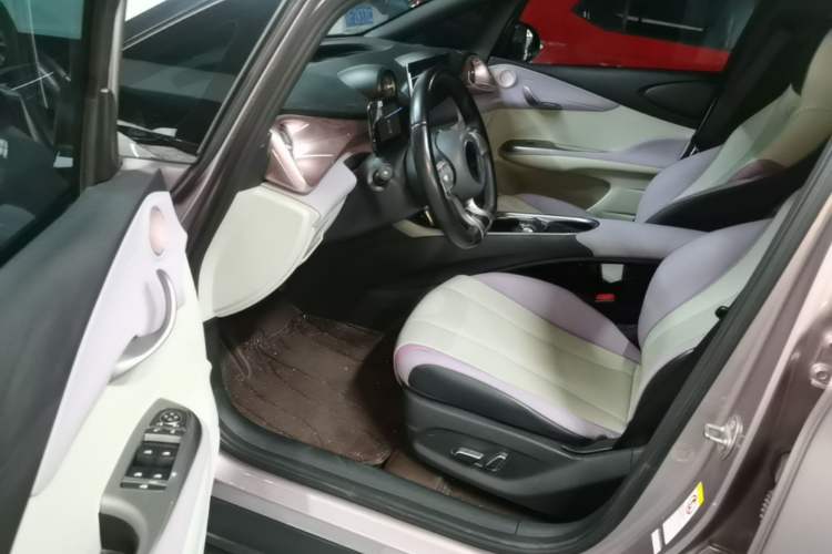 Used BYD Dolphin 2021 405 km Fashion Edition Driver Seat