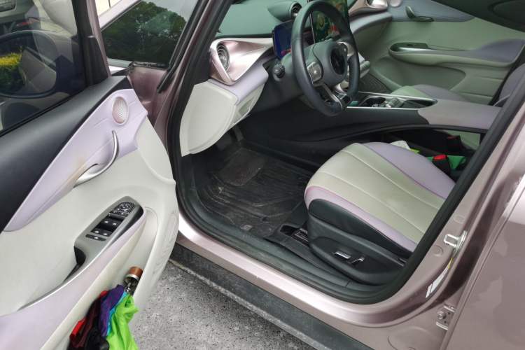Used BYD Dolphin 2021 405 km Fashion Edition Driver Seat