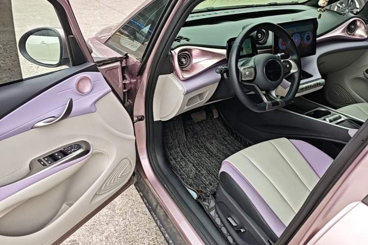 Used BYD Dolphin 2021 405 km Fashion Edition Driver Seat