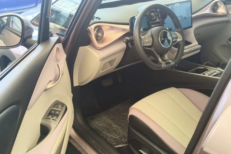 Used BYD Dolphin 2021 405 km Fashion Edition Driver Seat