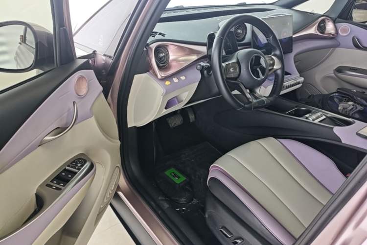 Used BYD Dolphin 2021 405 km Fashion Edition Driver Seat