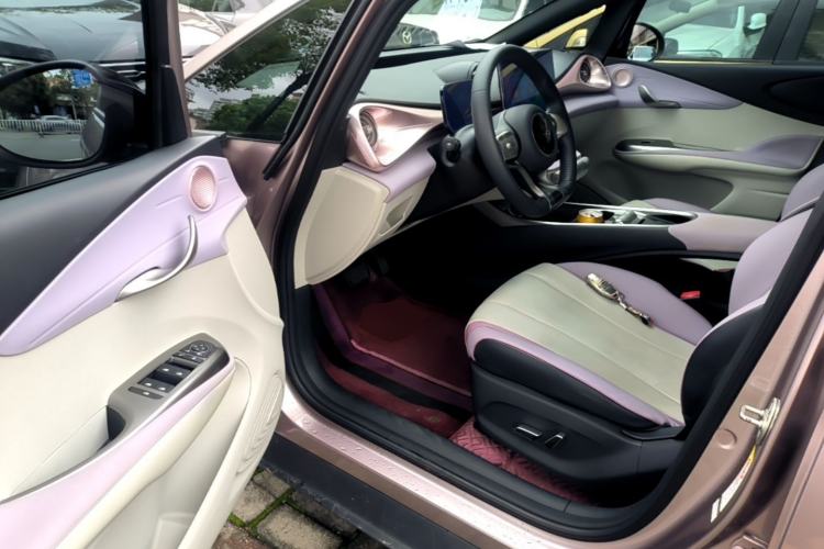 Used BYD Dolphin 2021 405 km Fashion Edition Driver Seat