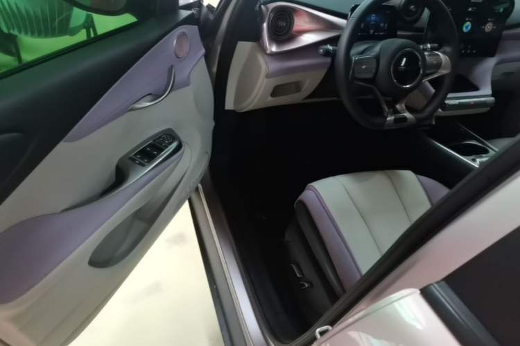 Used BYD Dolphin 2021 405 km Fashion Edition Driver Seat