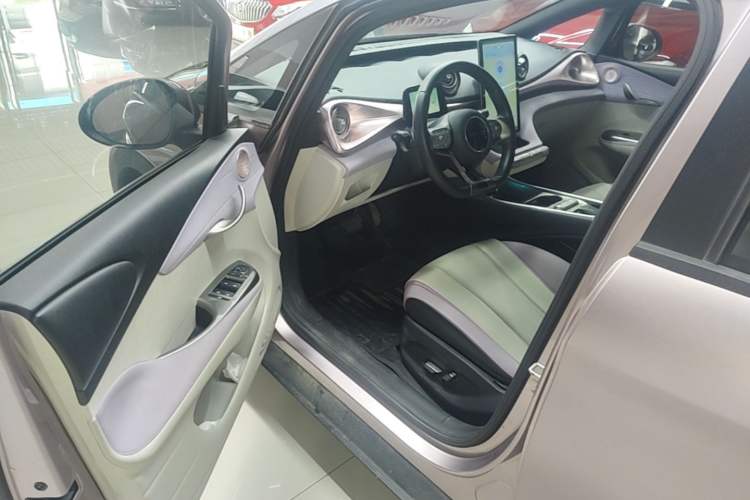 Used BYD Dolphin 2021 405 km Fashion Edition Driver Seat