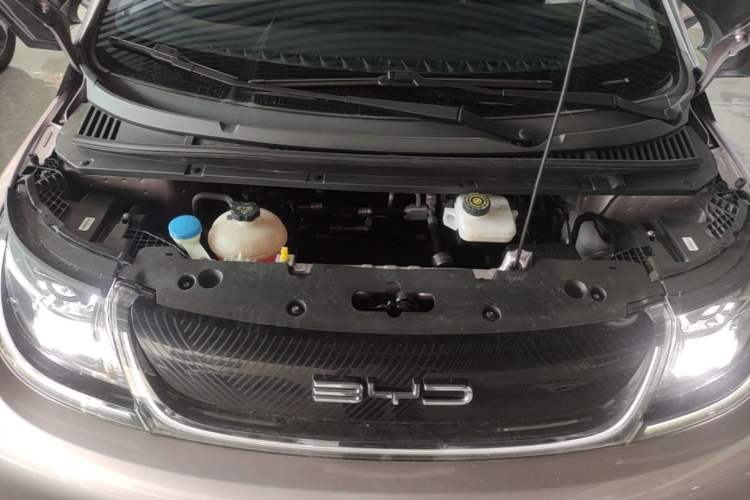 Used BYD Dolphin 2021 405 km Fashion Edition Engine Bay