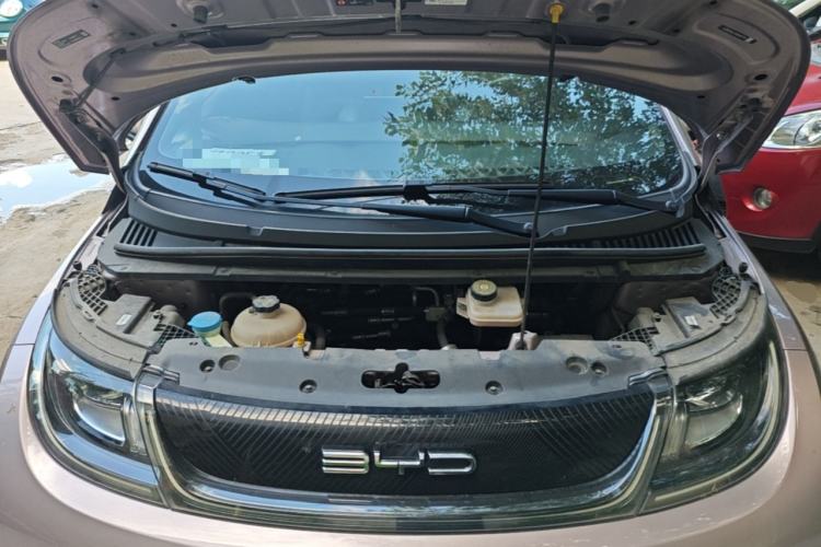Used BYD Dolphin 2021 405 km Fashion Edition Engine Bay