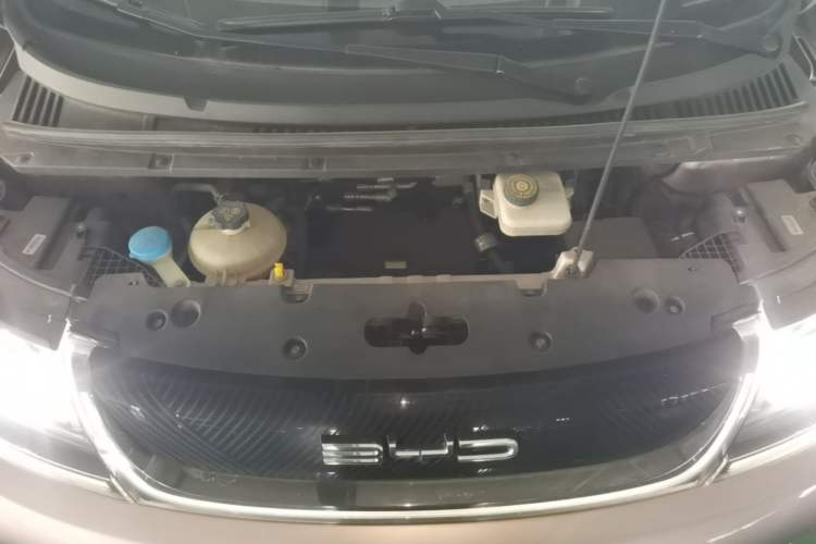Used BYD Dolphin 2021 405 km Fashion Edition Engine Bay