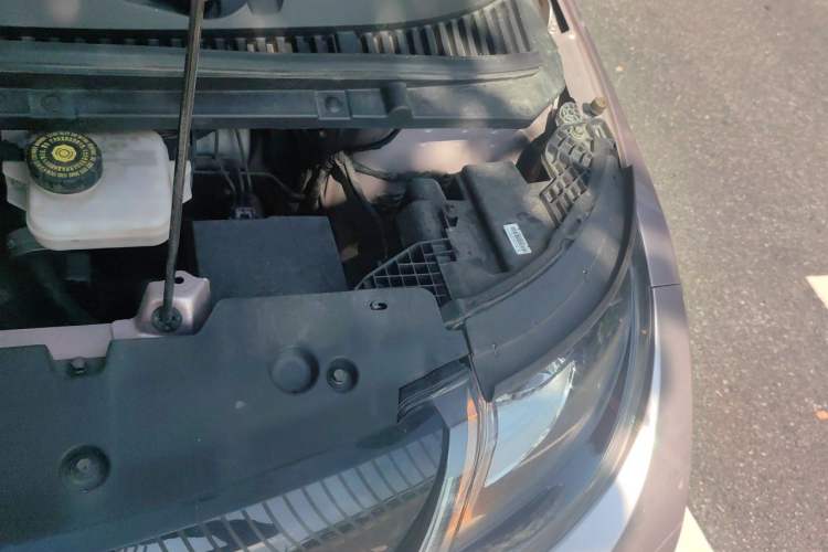 Used BYD Dolphin 2021 405 km Fashion Edition Engine Bay Left