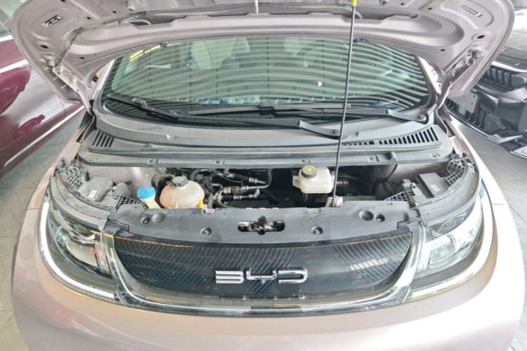 Used BYD Dolphin 2021 405 km Fashion Edition Engine Bay