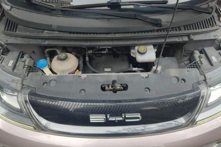 Used BYD Dolphin 2021 405 km Fashion Edition Engine Bay