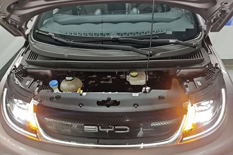 Used BYD Dolphin 2021 405 km Fashion Edition Engine Bay