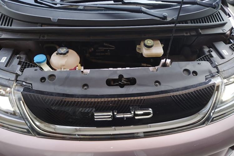 Used BYD Dolphin 2021 405 km Fashion Edition Engine Bay