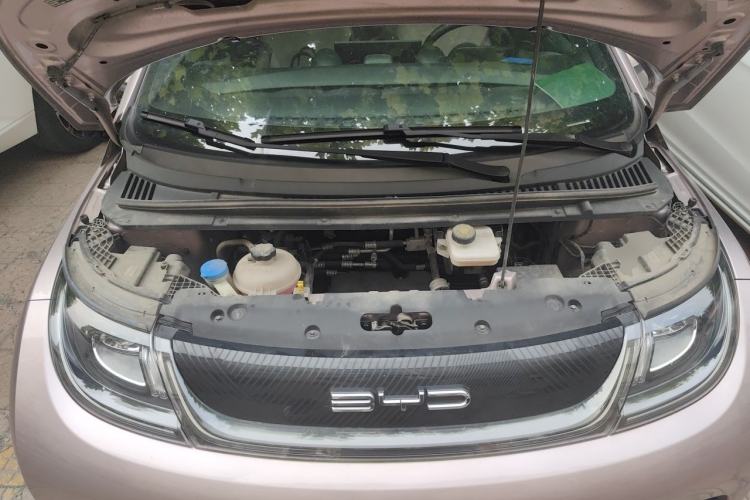 Used BYD Dolphin 2021 405 km Fashion Edition Engine Bay