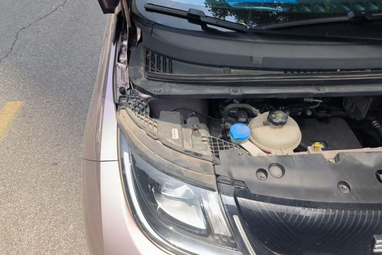 Used BYD Dolphin 2021 405 km Free Version Engine Bay Right
