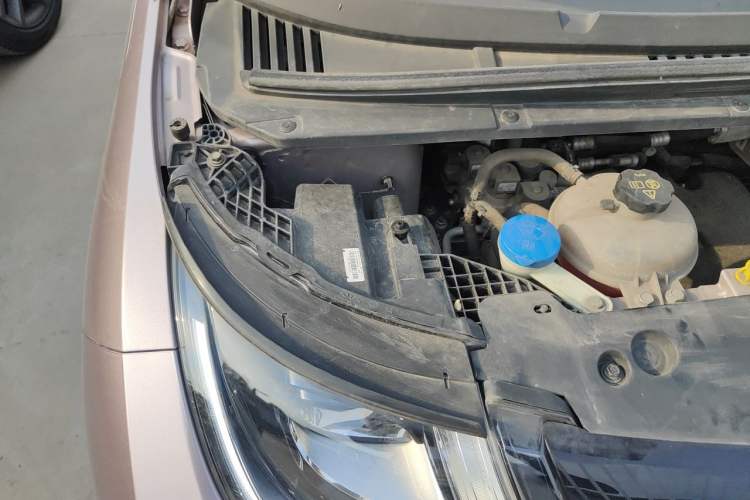 Used BYD Dolphin 2021 405 km Fashion Edition Engine Bay Right