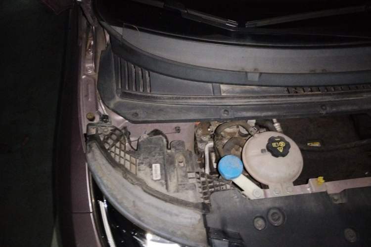 Used BYD Dolphin 2021 405 km Fashion Edition Engine Bay Right