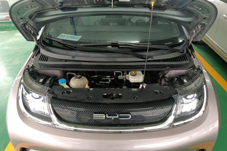 Used BYD Dolphin 2021 405 km Fashion Edition Engine Bay
