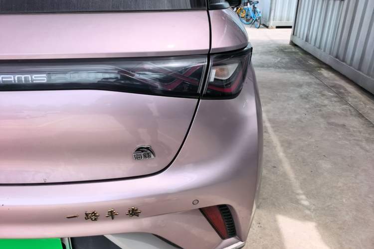 Used BYD Dolphin 2021 405 km Fashion Edition Exterior 1